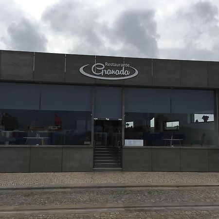 Гостьовий будинок Granada Holidays Сан-Мартінню-ду-Порту Екстер'єр фото